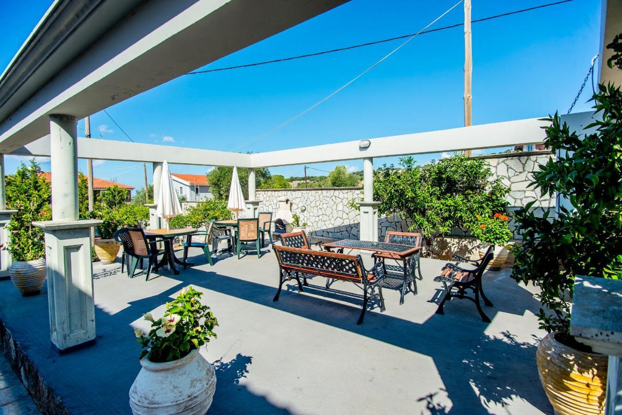 Aristotelis Apartments Razáta Kültér fotó