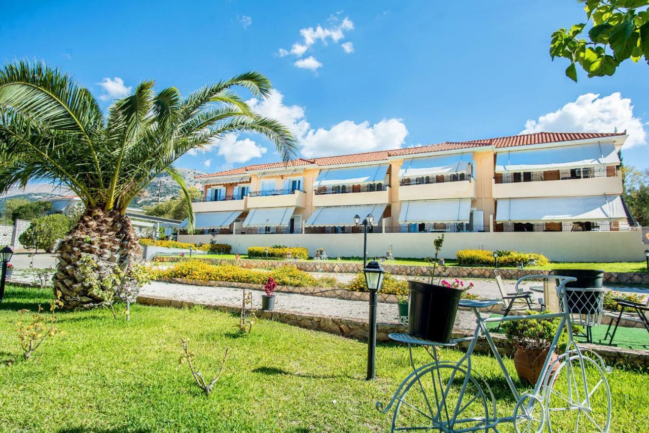 Aristotelis Apartments Razáta Kültér fotó